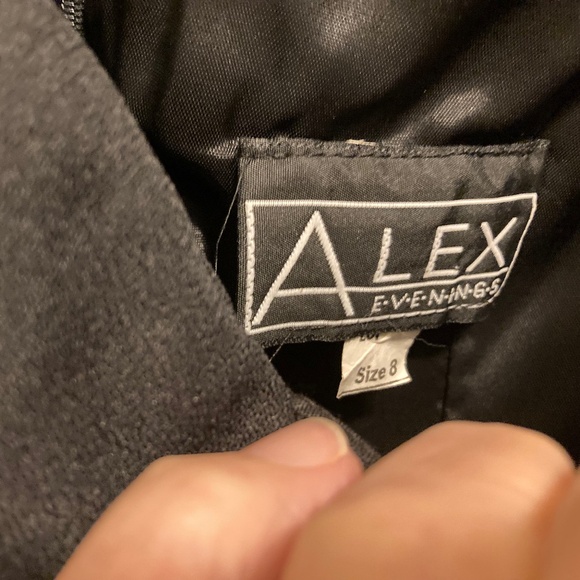 Alex - Picture 4 of 4